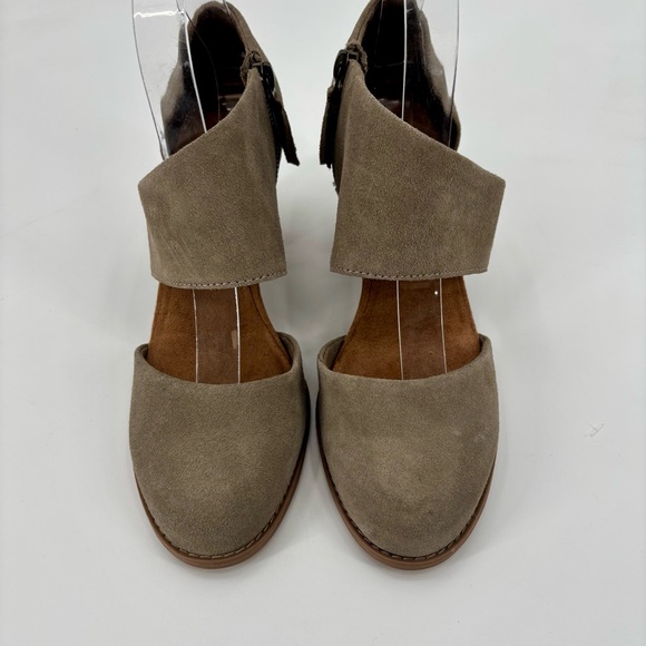 TOMS Milan Closed Toe Genuine Suede Stacked Heel Size 8 - Picture 3 of 13